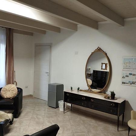 Affittacamere Vicino Al Porto Porto Torres Exteriör bild